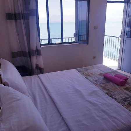 Rooms Lake View Balani Restaurant Shkoder Exterior photo