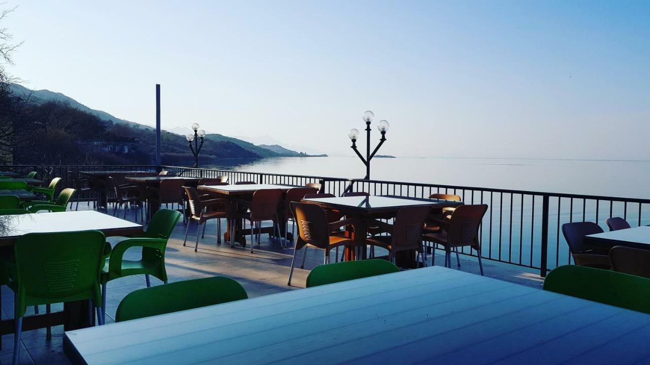 Rooms Lake View Balani Restaurant Shkoder Exterior photo